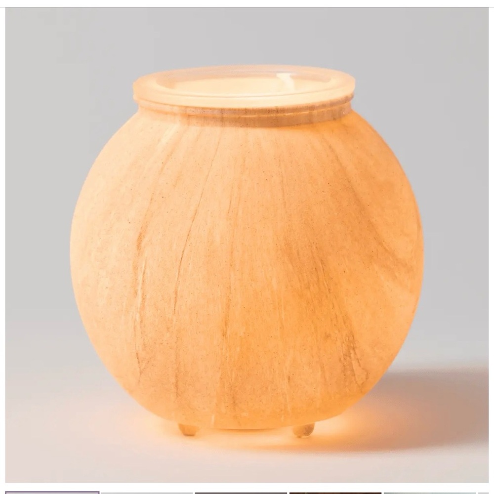 Scentsy Linea warmer —2026 catalog - Picture 2 of 5